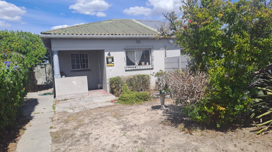 1 Bedroom Property for Sale in Brooklyn Western Cape